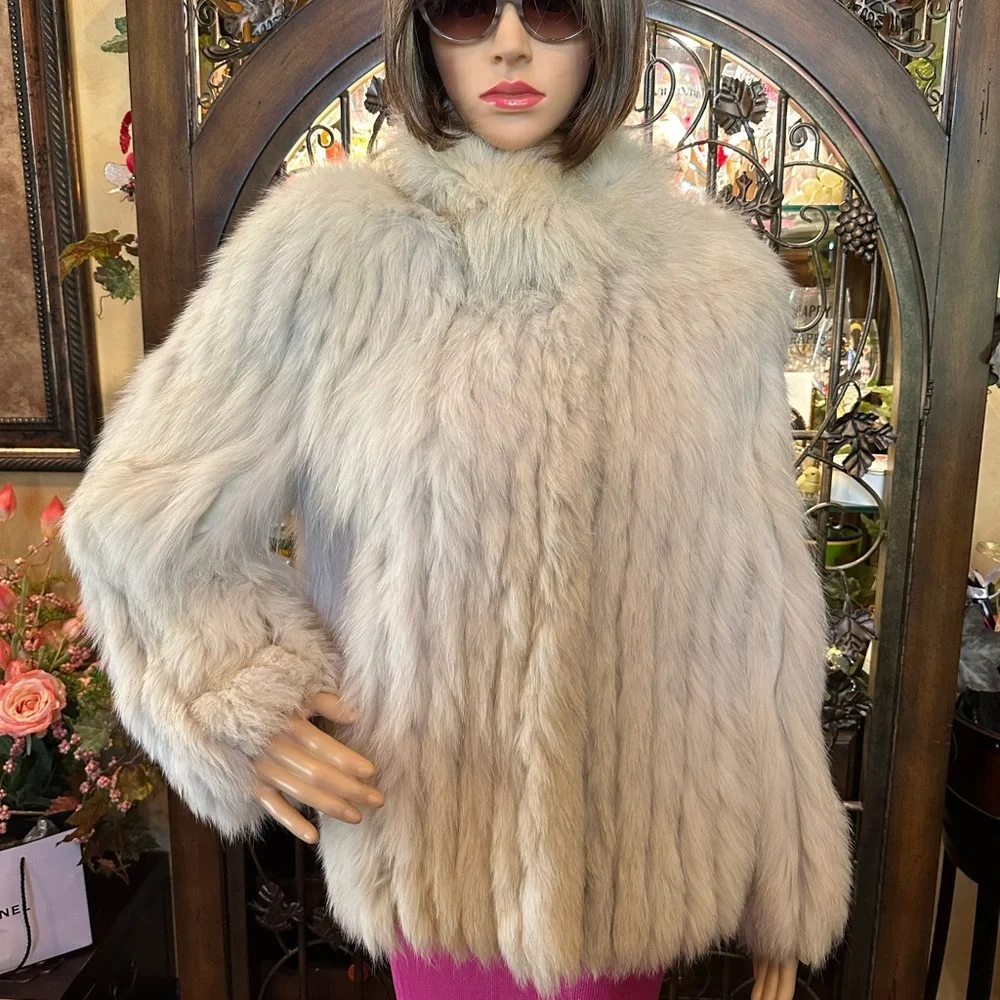 Saga Fox Vintage Coat - Picture 3 of 16